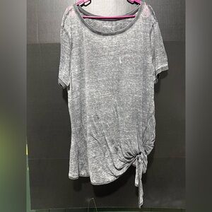 Susina Grey Burnout Short Sleeve Tee w/ Side Tie